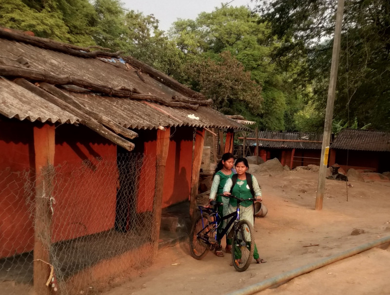 hermanas-india.jpg