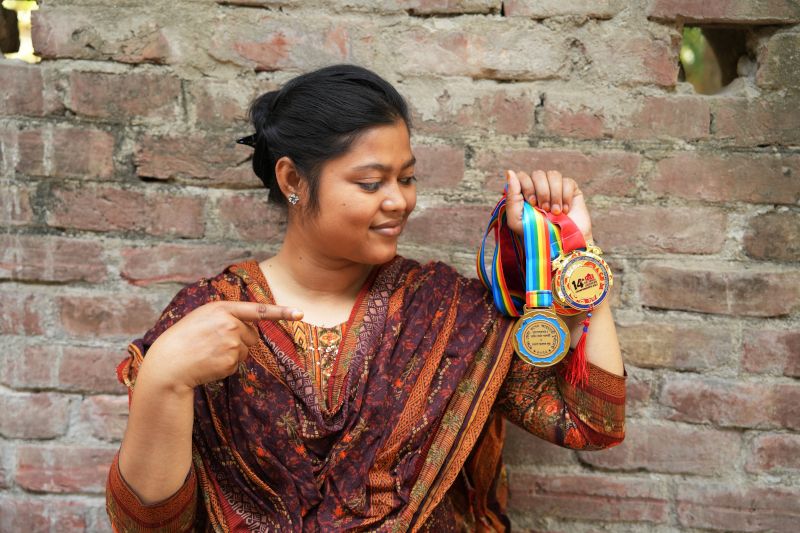 monisa-medallas.jpg